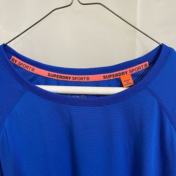 Superdry Tech - Active Fit T-Shirt - Picture 4 of 9